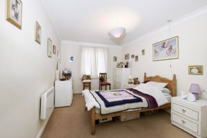 Bedroom- click for photo gallery